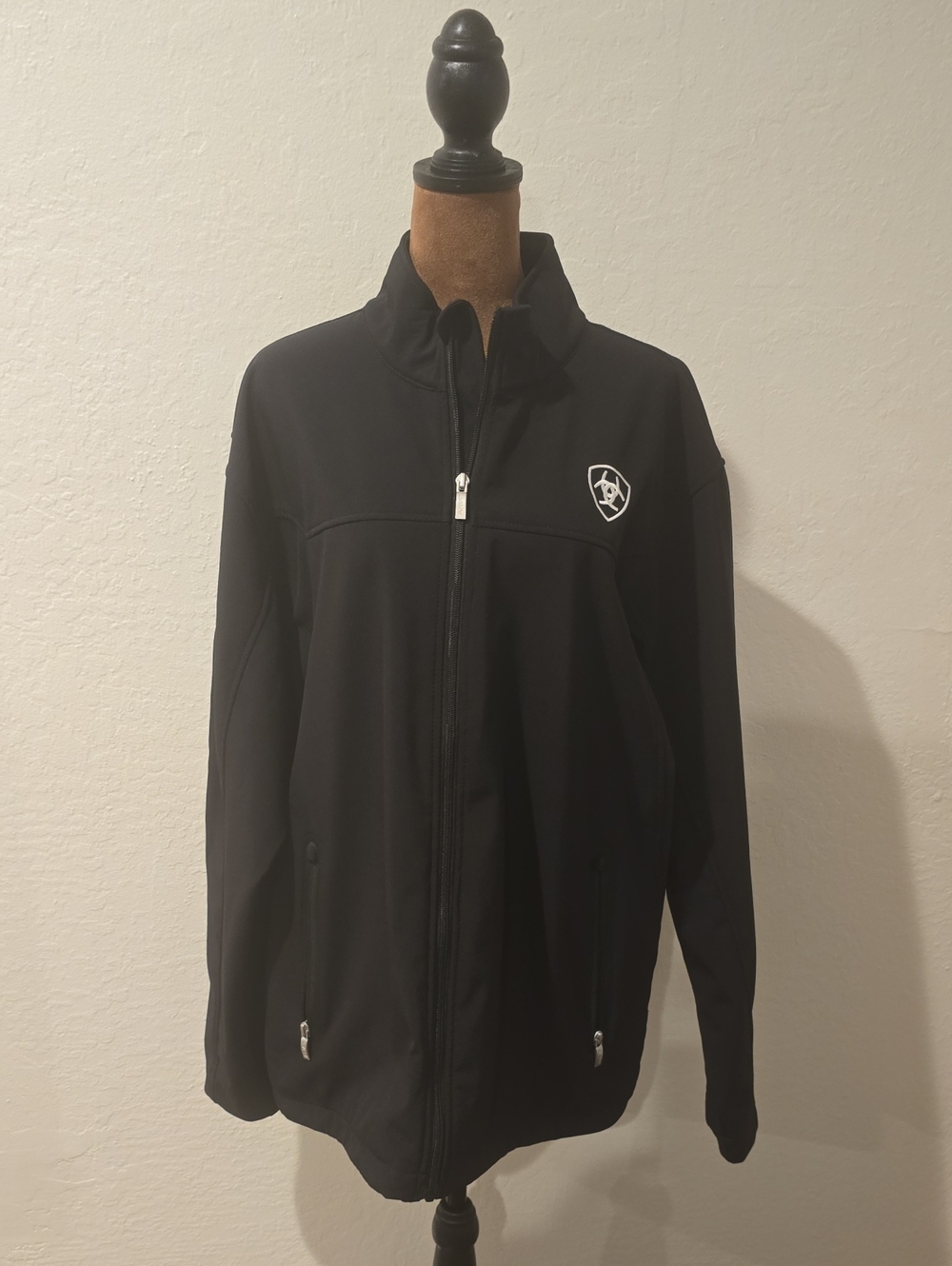 Ariat Black Full-Zip Lightweight Jacket